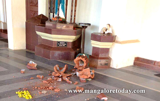 Antony statue at Shirva Church desecrated